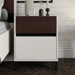 Comodini > Dmora Comodino Bianco Crema Marrone Noce 2 Cassetti un Ripiano 48x40x60h cm, Apertura Scorrevole - Gili Marrone Noce, Bianco Crema