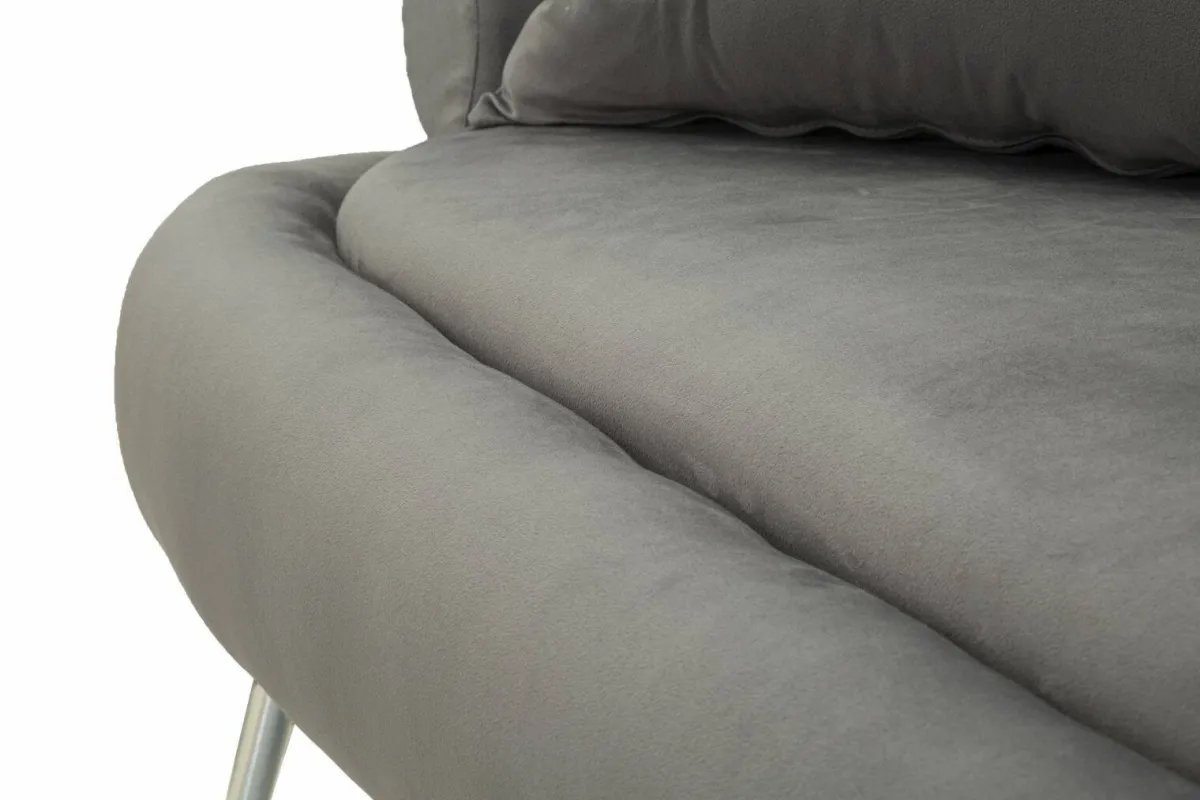 Divani Fissi 2 Posti > Dmora Divano classico grigio e argento 133x68x69h cm - Casier Argento, Grigio