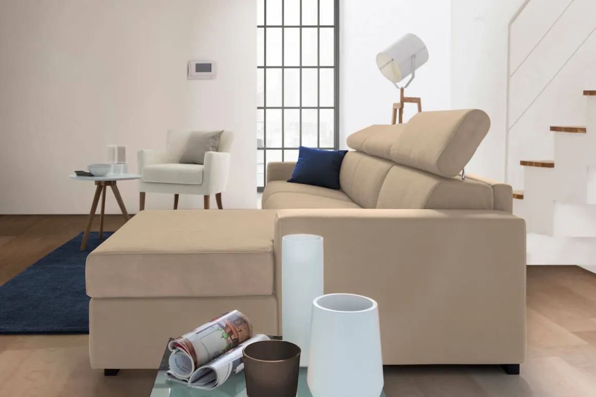 Divano con braccioli beige 260x95x85h cm - Angera