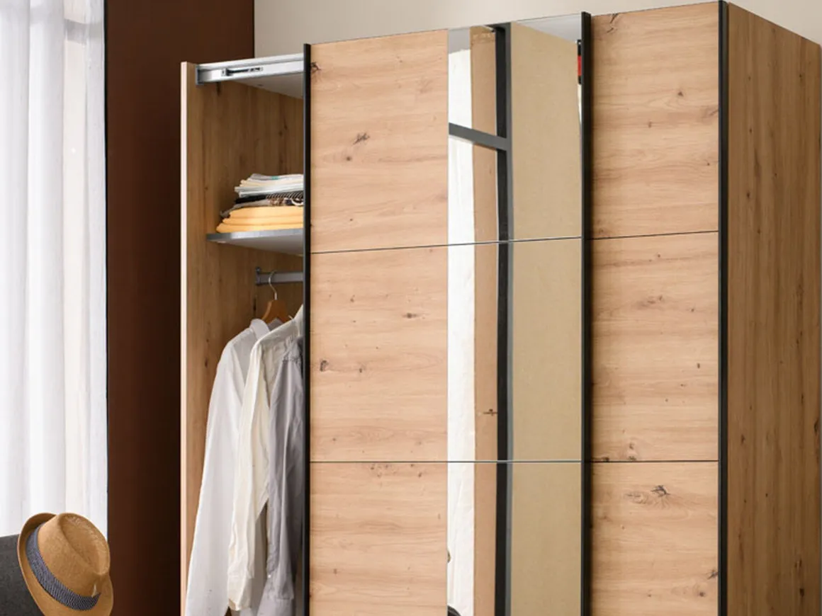 Altri Guardaroba > Dmora Guardaroba Grande Marrone Rovere Nodi Nero Appendiabiti 2 Ripiani 145.5x217.5h cm, Apertura Scorrevole - Vialone Nero, Marrone Rovere Nodi