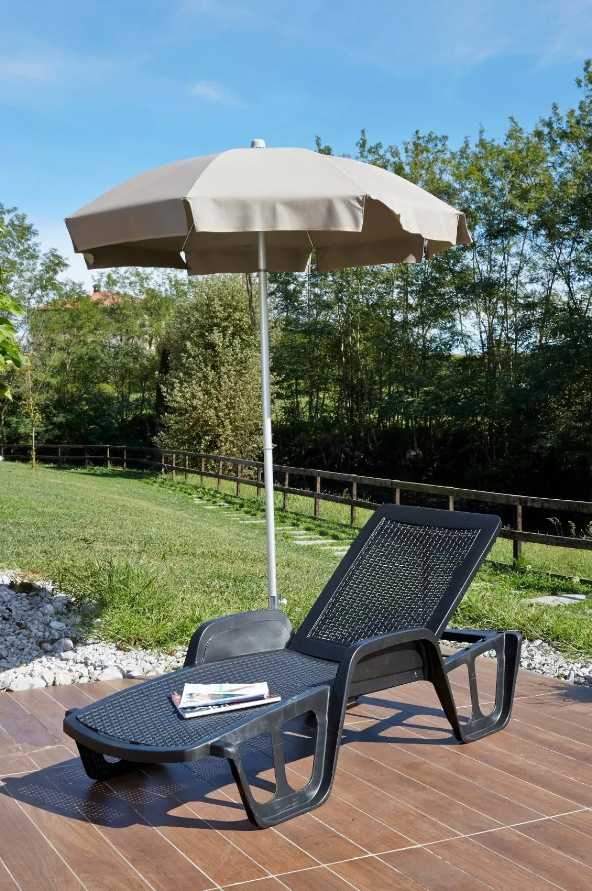 Outdoor > Dmora Lettino prendisole Alagaesia, 192x71h100 cm, Bianco