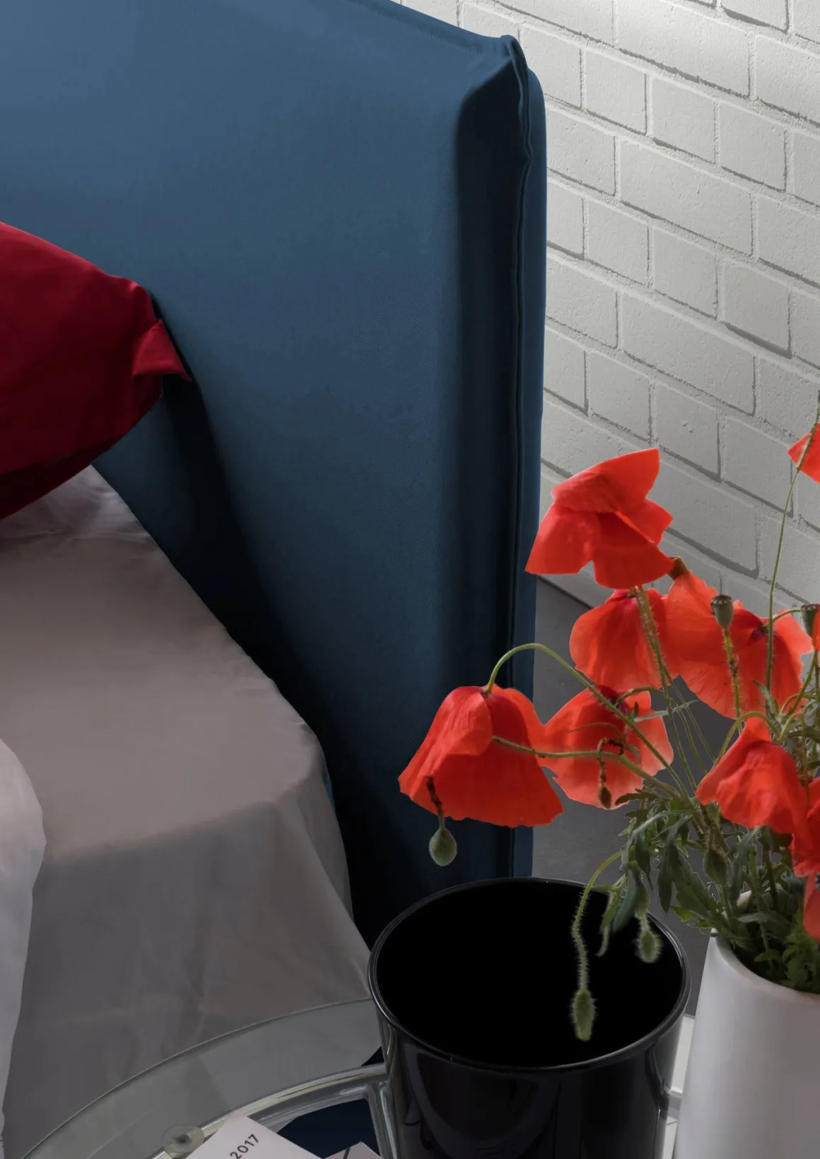 Letto francese con testiera blu 155x215cm - Alvacus