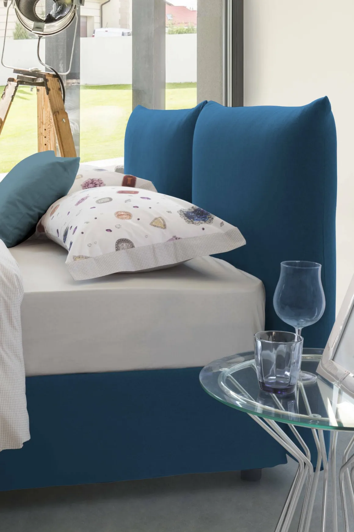Letti Matrimoniali|Letti Contenitore > Dmora Letto matrimoniale contenitore 190x225cm sfoderabile - Aghineo Blu