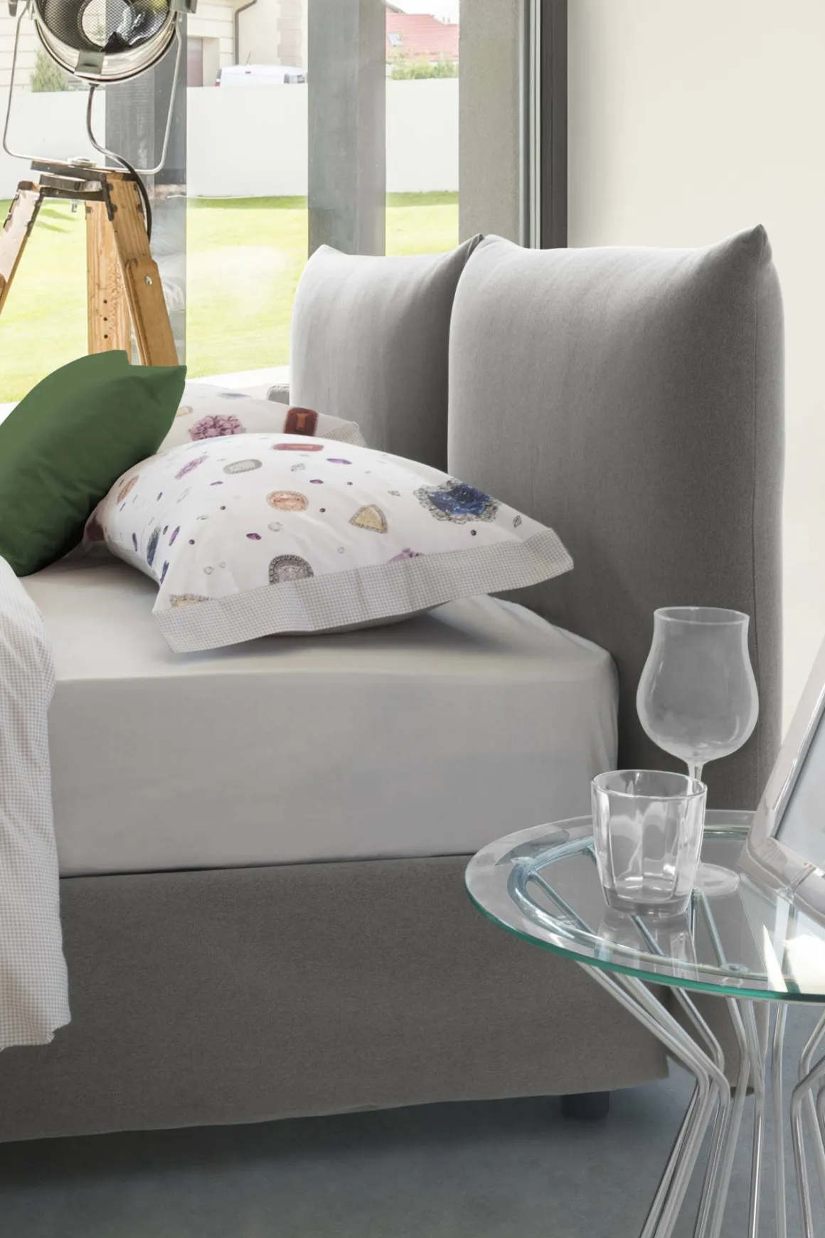 Letti Matrimoniali|Letti Contenitore > Dmora Letto matrimoniale contenitore 175x205cm con materasso - Anassimene Rosso