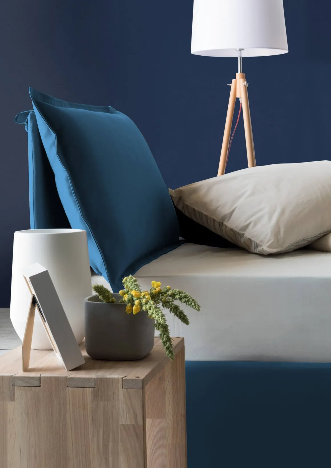 Letto singolo contenitore blu 95x205cm in legno - Armaduk