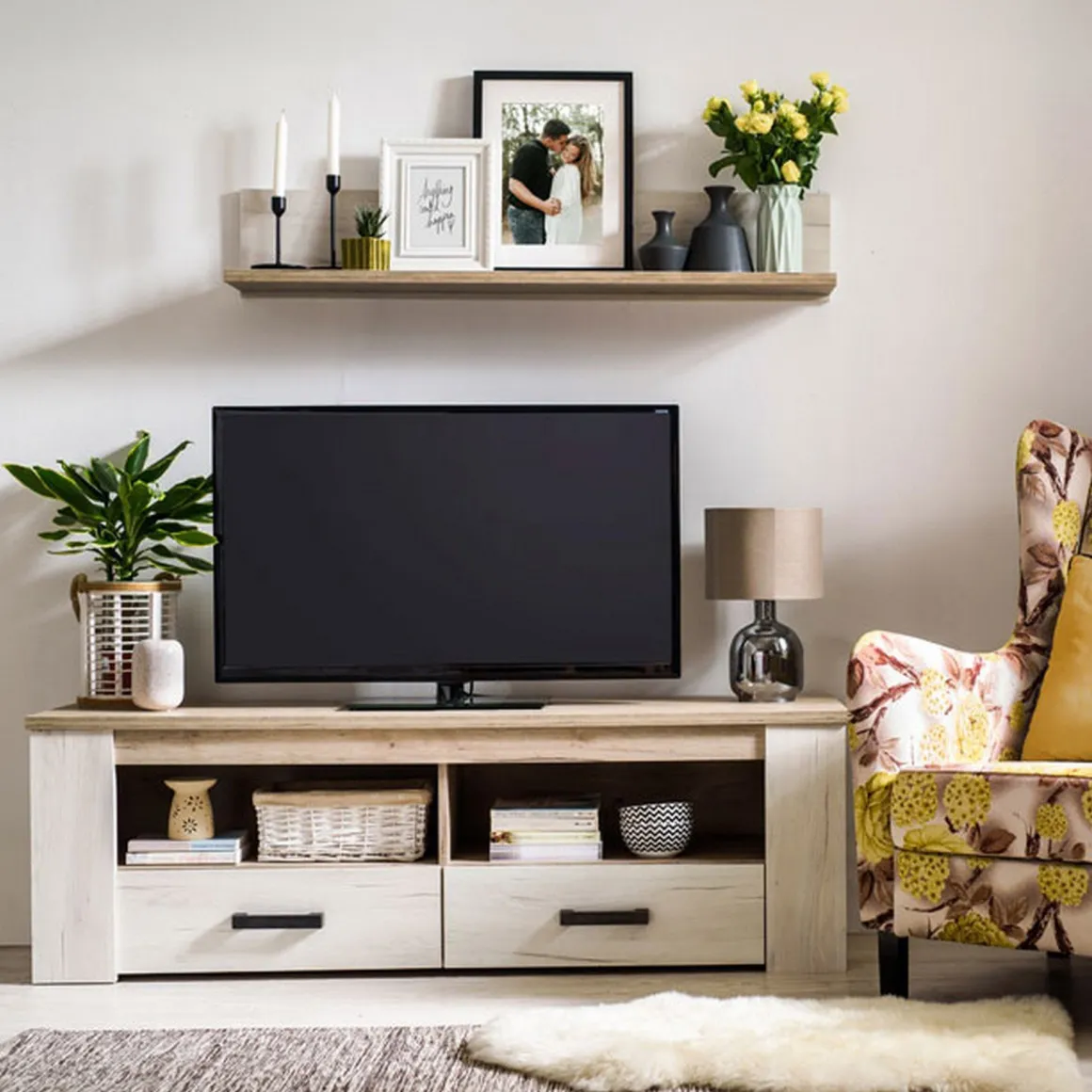 Mobili Porta Tv > Dmora Mobile Porta tv Bianco Larice Marrone Rovere 3 Ripiani 4 Vani 122.5x43.5x49.5h cm, Un'anta - Castalda Marrone Rovere, Bianco Larice