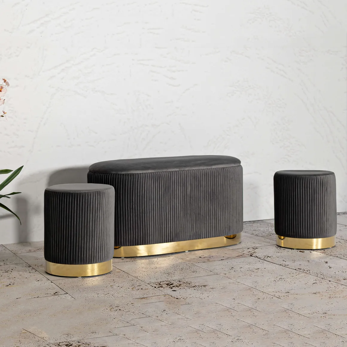 Panca Grigio Scuro oro con due Sgabelli, Panca Contenitore Materiale Struttura in Metallo 80x37x42h cm, Colore Seduta Grigio - Soroti