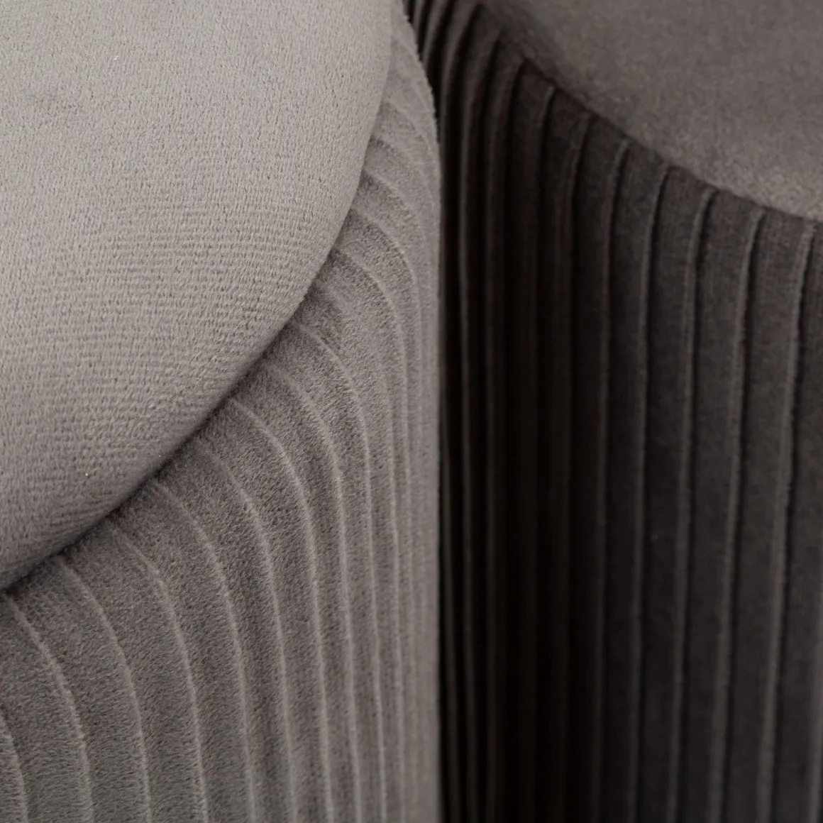 Panca Grigio Scuro oro con due Sgabelli, Panca Contenitore Materiale Struttura in Metallo 80x37x42h cm, Colore Seduta Grigio - Soroti
