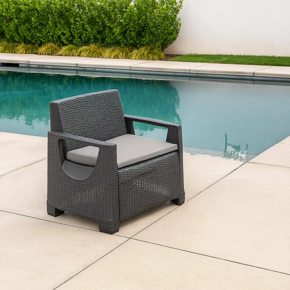 Poltrona da Esterno Nero Antracite Braccioli 72x66 cm, Cuscini Inclusi - Rho