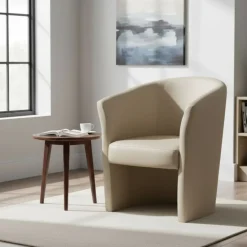 Poltrona moderna in ecopelle con braccioli beige - Ago