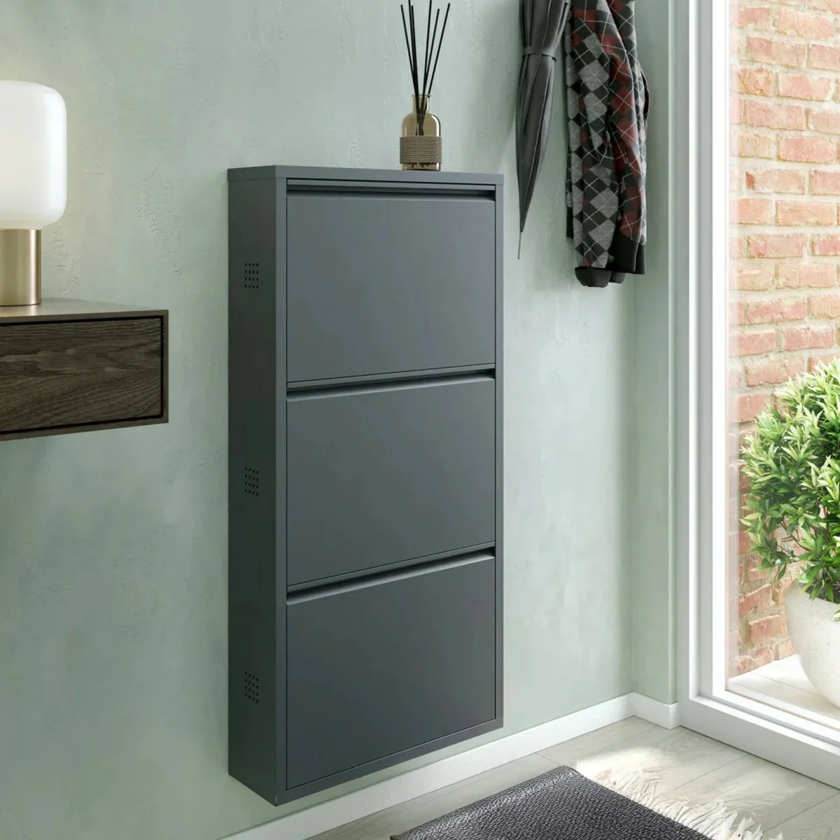Scarpiere > Dmora Scarpiera 3 ante nera 50x104h cm in metallo - Alexa Nero