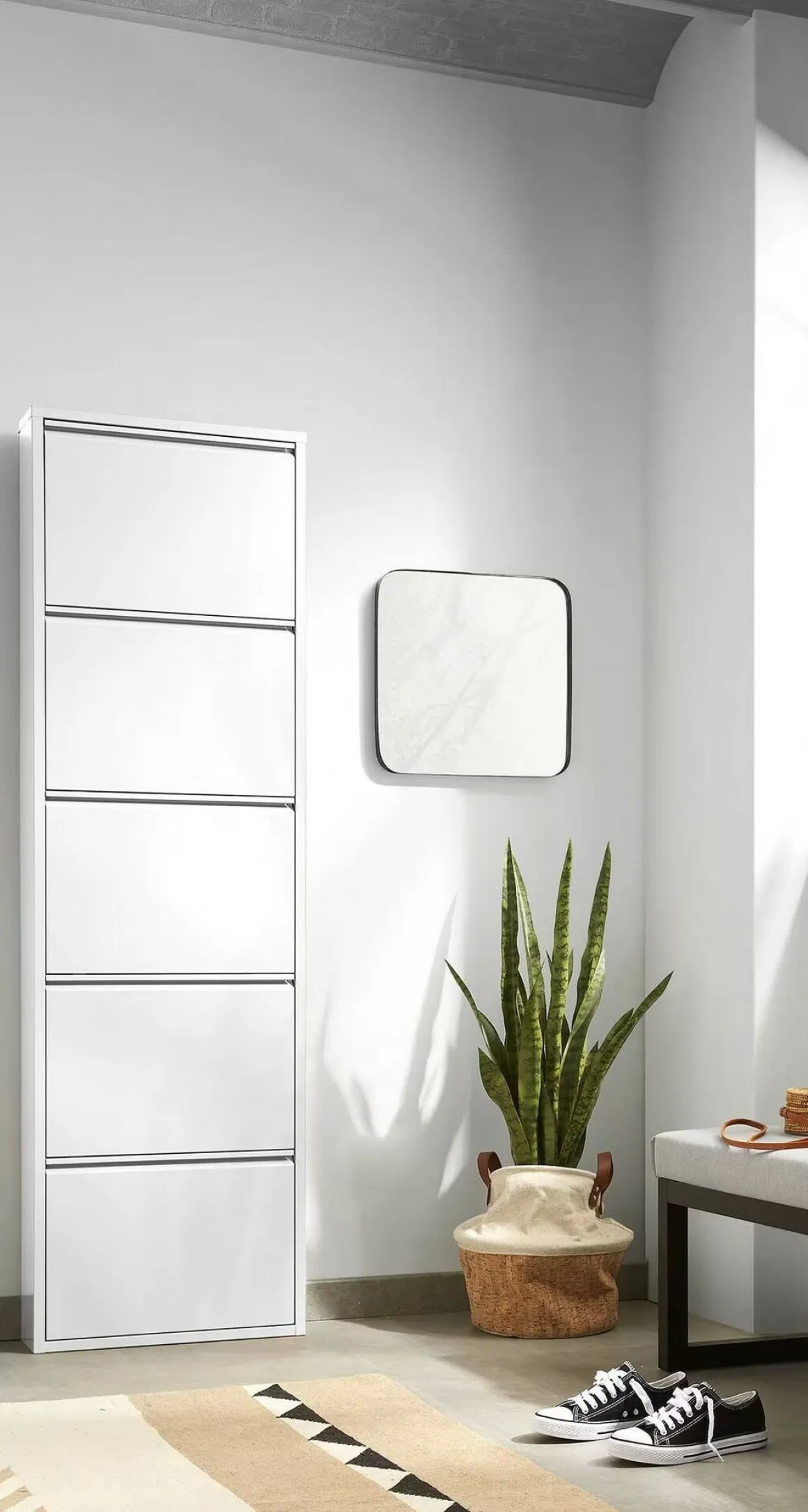 Scarpiera minimal 5 ante bianca 50x172h cm in metallo - Afrend