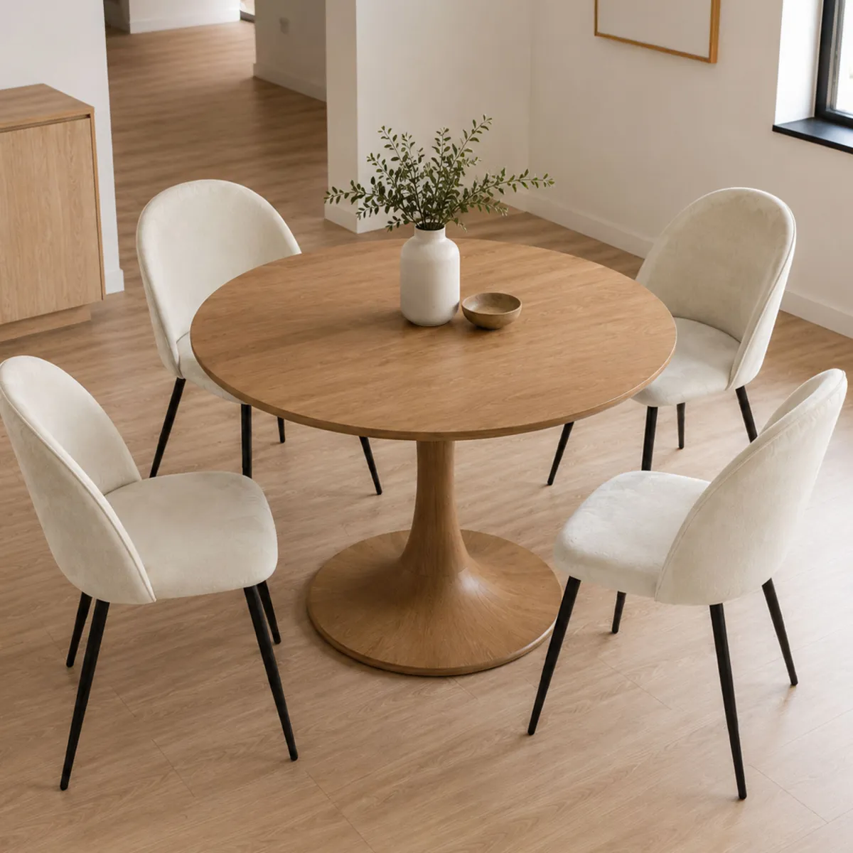 Sedie > Dmora Set di 4 sedie imbottite in velluto panna - Achito Bianco Panna