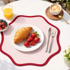 Tovaglie|Tovagliette > Dmora Set 6 Tovagliette/Sottopiatti in Ecopelle Kalp, Rosso e Rosa 40x40 cm, Cerchi intrecciati, Lavabili e Antiscivolo, Indoor/Outdoor, Made in Italy Rosa, Rosso