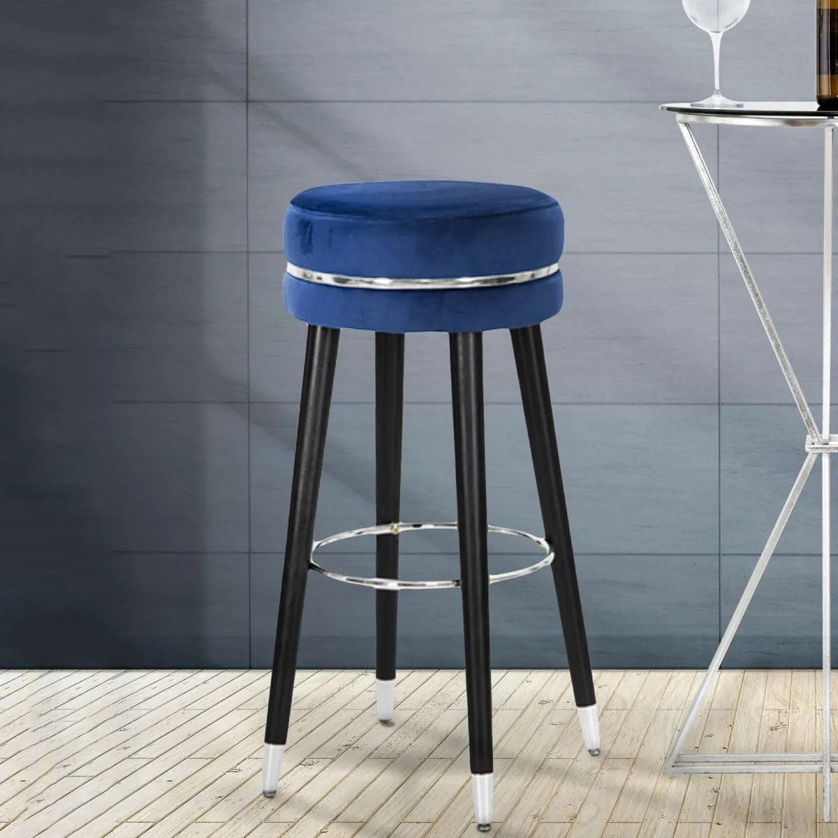 Sgabelli > Dmora Sgabello blu Argento Rivestimento in Velluto Imbottito 35x35x74h cm, Colore Seduta blu - Bran Argento, Blu