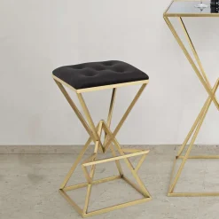 Sgabelli > Dmora Sgabello Nero oro Imbottito Colore Struttura oro 40x40x75h cm, Materiale Struttura in Metallo - Datipa Oro, Nero