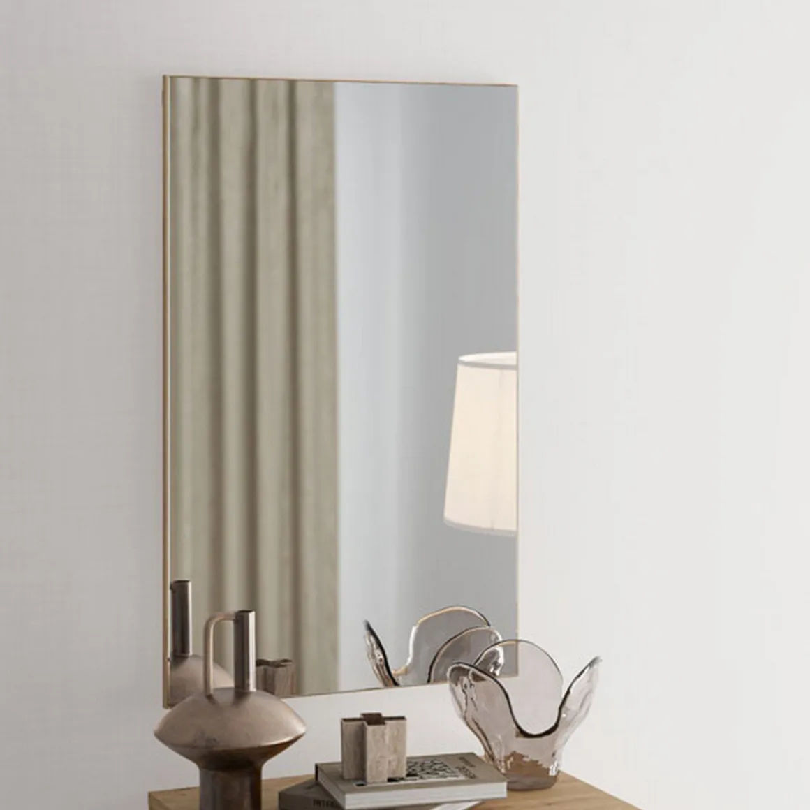 Specchi > Dmora Specchio kit Fissaggio a Muro Incluso Forma Rettangolare 51x83h cm - Martis Marrone