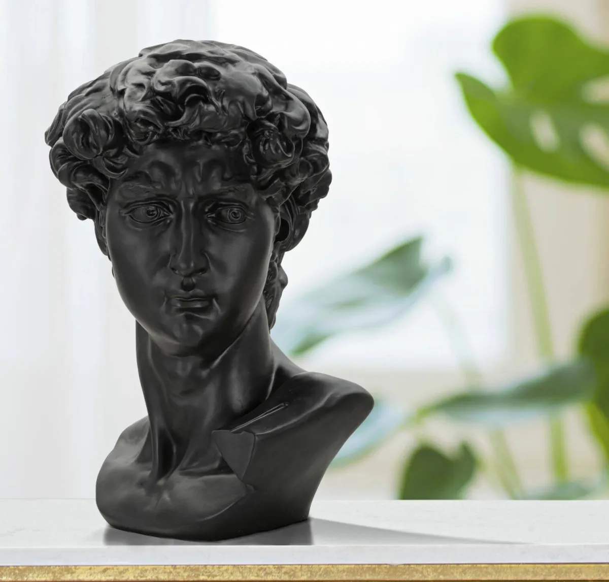 Oggettistica > Dmora Statua Acquerello, 44x36 h60 cm, Nero