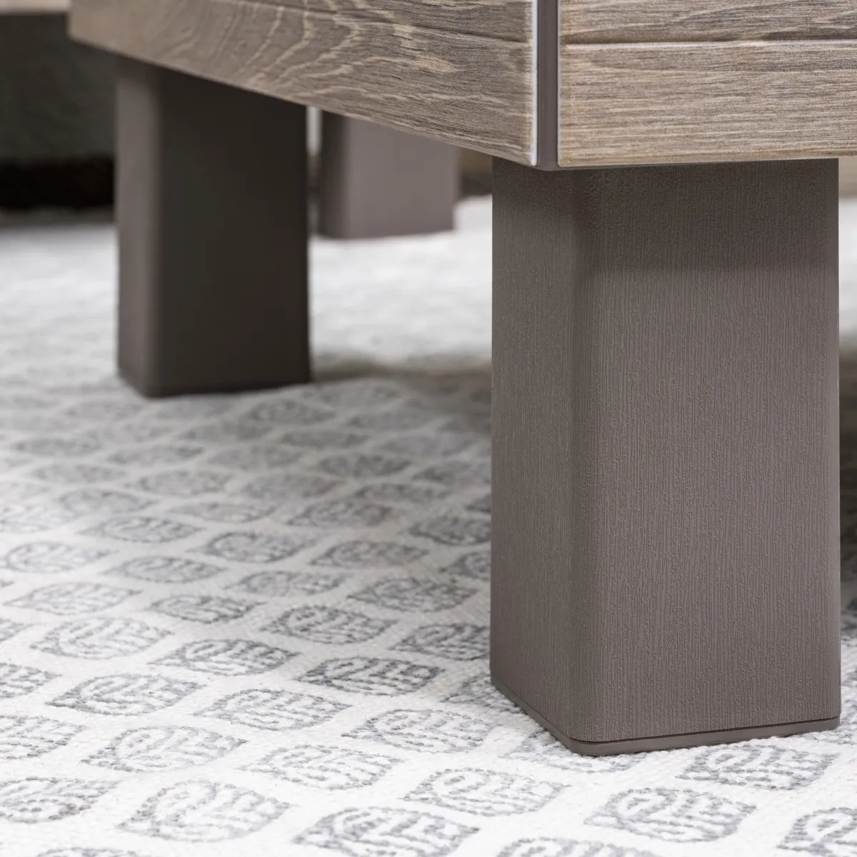 Tavoli Da Esterno > Dmora Tavolino da Esterno 4 Posti 65x65x29h cm - Ionia Marrone Noce