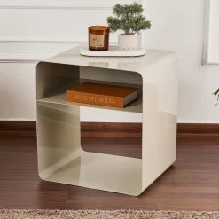 Tavolini Da Salotto > Dmora Tavolino da Salotto Effetto Lucido 2 Vani 45x50x56h cm, Forma Rettangolare - Cannobio Beige