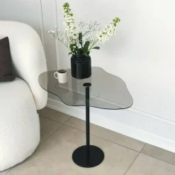 Tavolino da Salotto Nero Effetto Fume Forma Fantasia 60x45x50h cm, Sfumatura Colore Ripiano Fume - Mensa