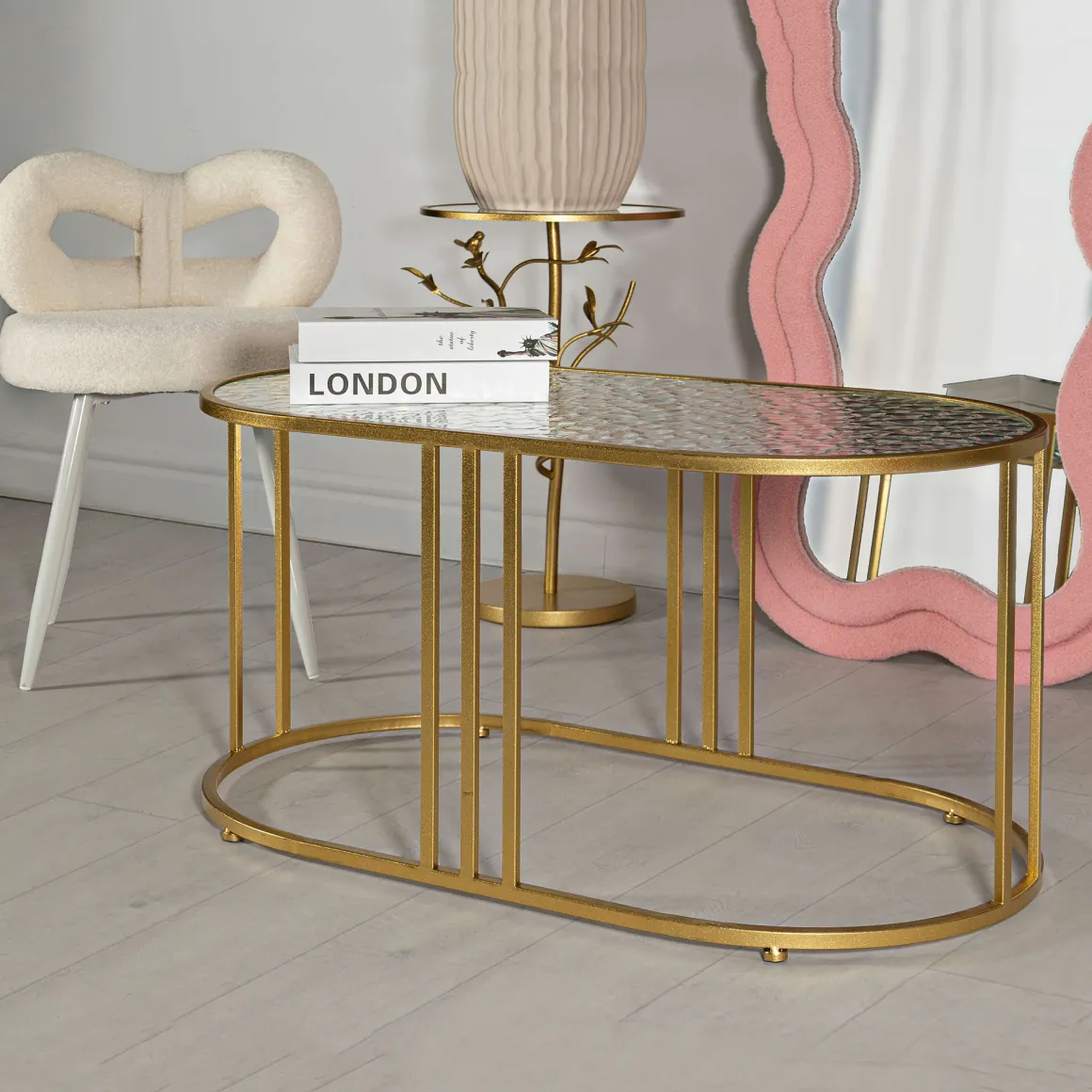 Tavolino da Salotto oro Trasparente Forma Ovale Colore Ripiano Trasparente 90x50x45h cm, Materiale Struttura in Vetro - Fadali