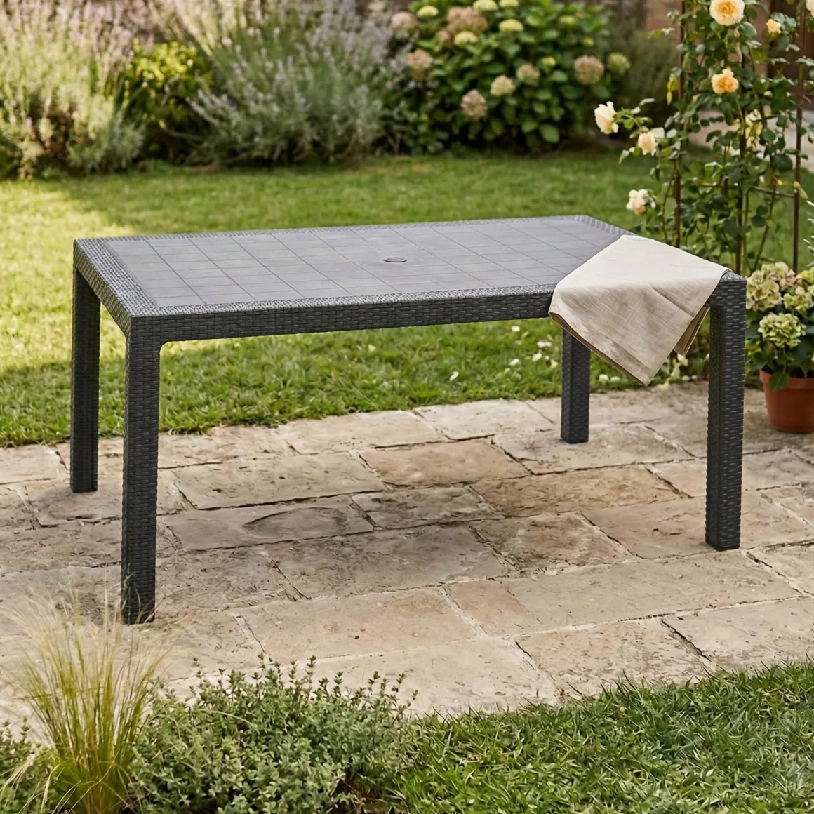 Tavolo da esterno 6 posti 94x160cm antracite - Pickering