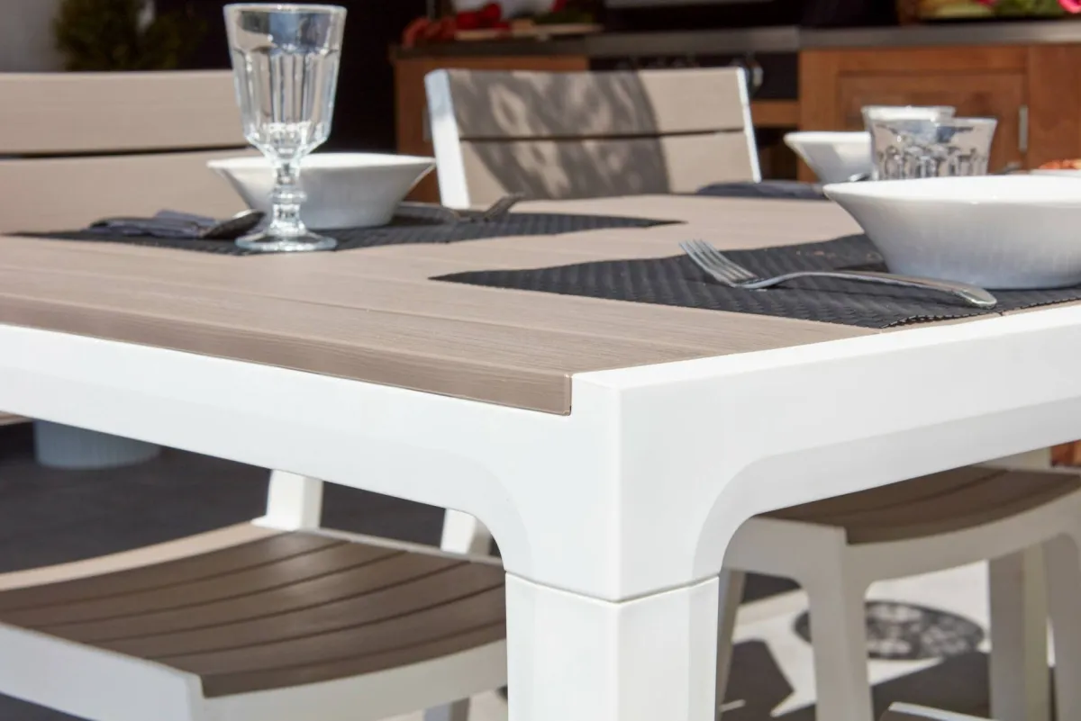 Tavoli Da Esterno > Dmora Tavolo da esterno 6 posti 160x90cm bianco e tortora - Innisfail Grigio, Bianco Tortora