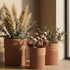 Vaso Marrone Terracotta set 3 Vasi Diametro Vaso Grande: 37, Vaso Medio: 32, Vaso Piccolo: 27 cm, Sfumatura Colore Struttura Terracotta - Gafase